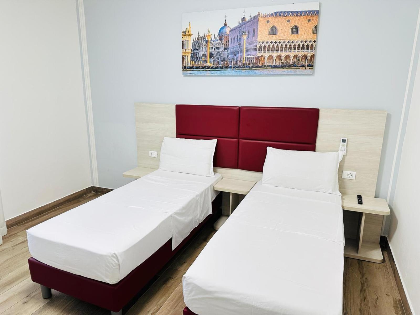 Venice Hub Mestre Bagian luar foto